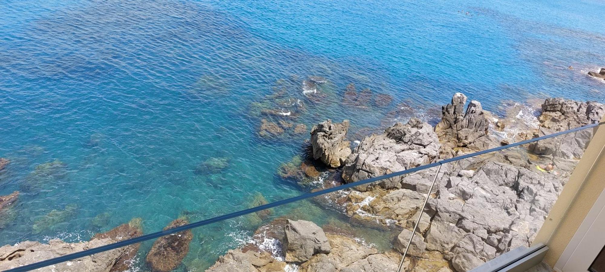 Franco'S Suite Cefalu Bagian luar foto