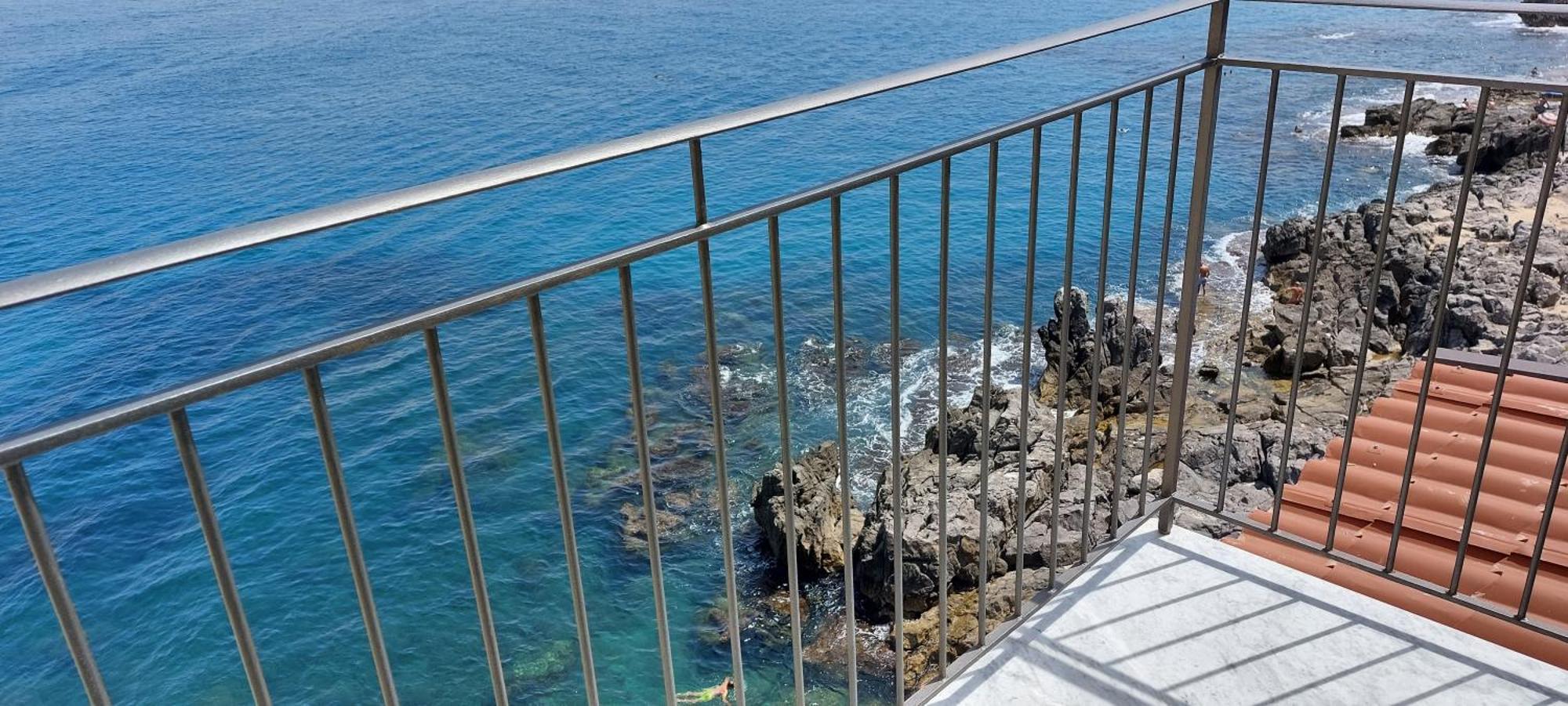 Franco'S Suite Cefalu Bagian luar foto
