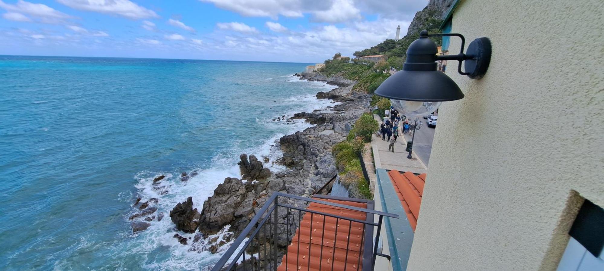Franco'S Suite Cefalu Bagian luar foto